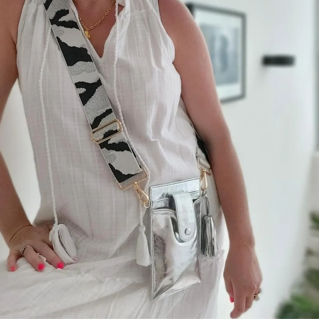 Agnes Phone Pouch - Silver Mirror